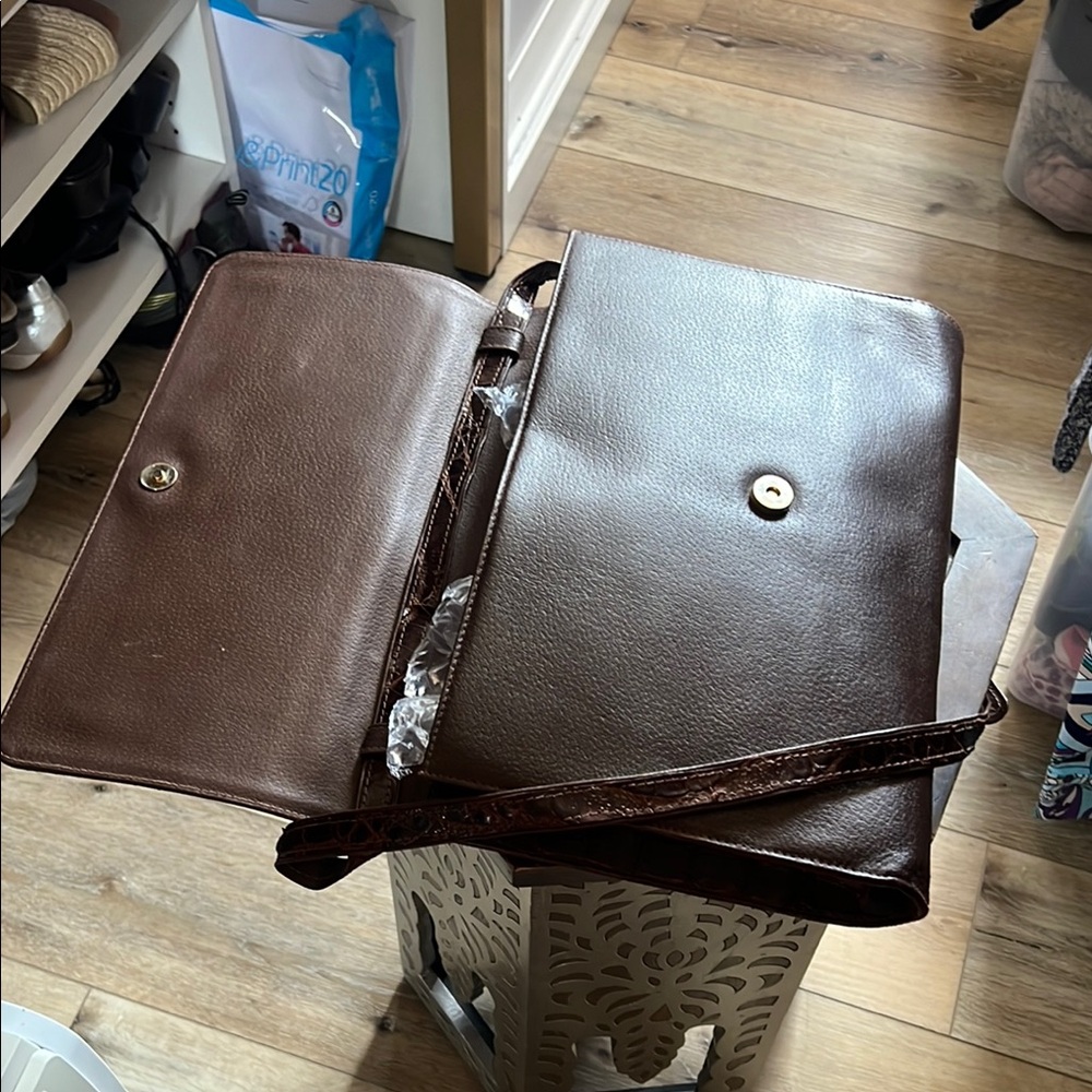 🛑 1 hour sale. Valentino Garavani, Brown Leather Shoulder Bag, 100% authentic - Picture 9 of 16